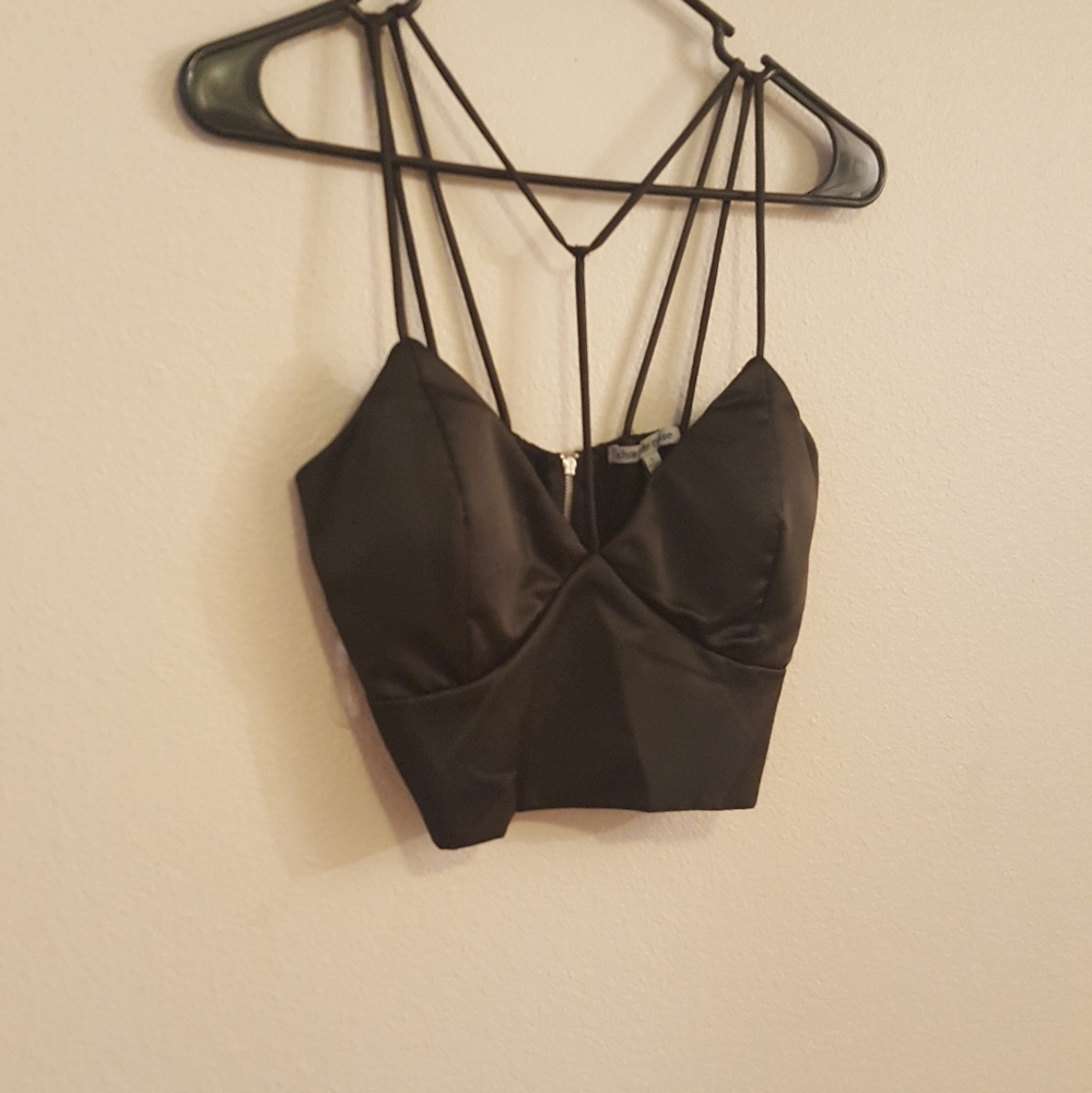 CHARLOTTE RUSSE BLACK CROP TOP SIZE S
